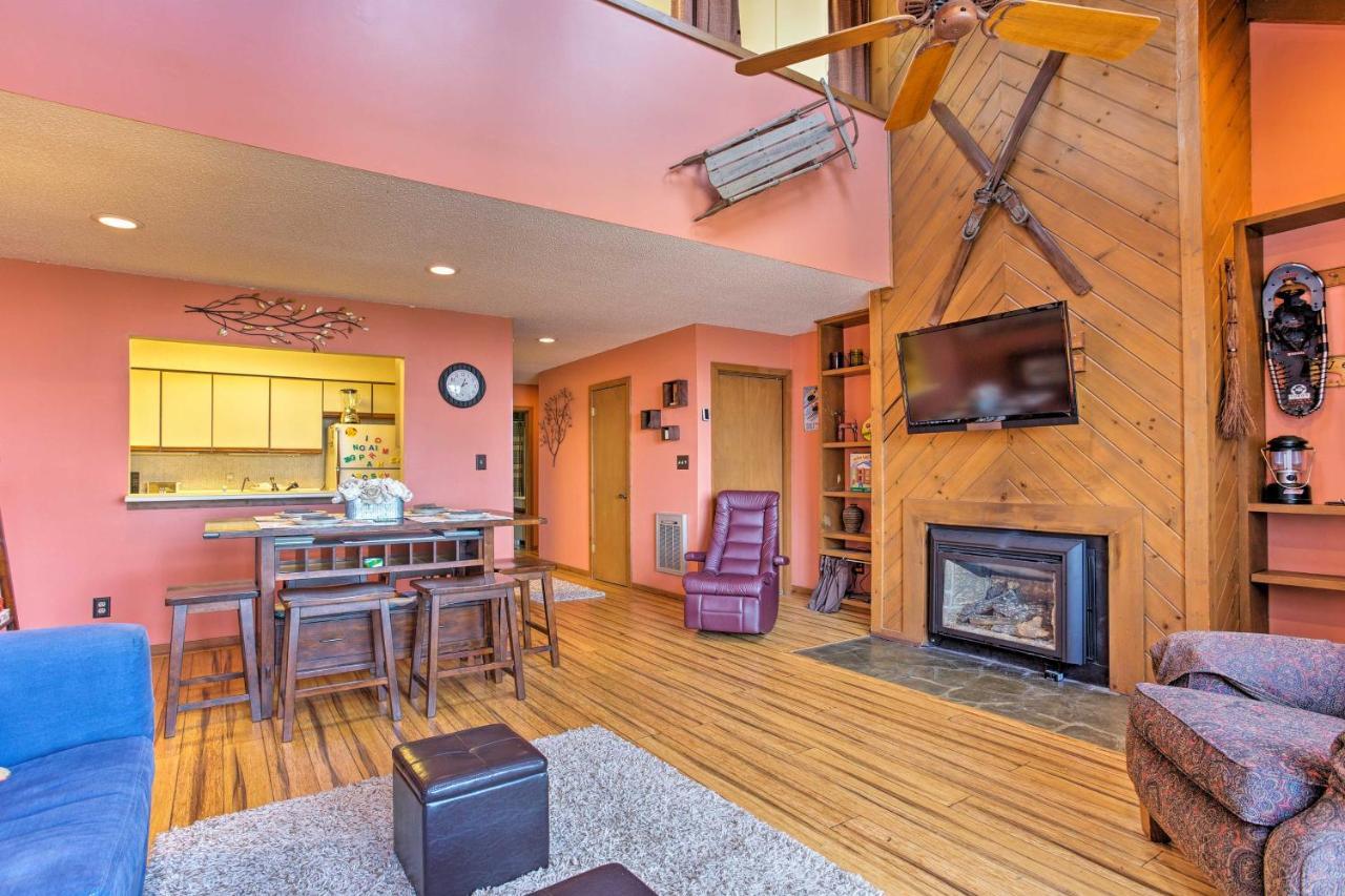 Pet-Friendly Beech Mountain Condo Steps To Slopes Luaran gambar