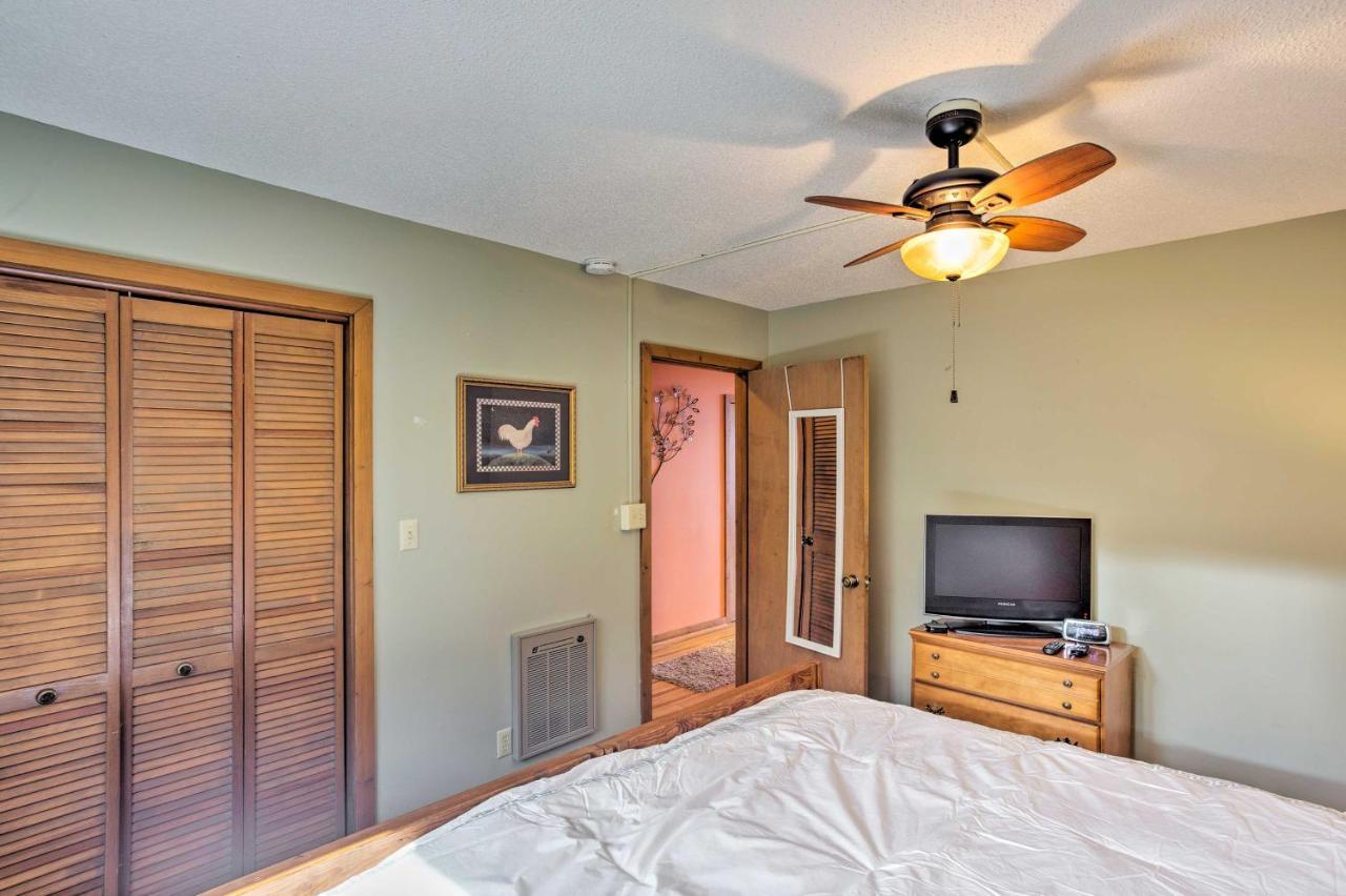 Pet-Friendly Beech Mountain Condo Steps To Slopes Luaran gambar